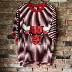 Vintage Competitor Chicago Bulls Pinstripe USA Basketball T Shirt Size L